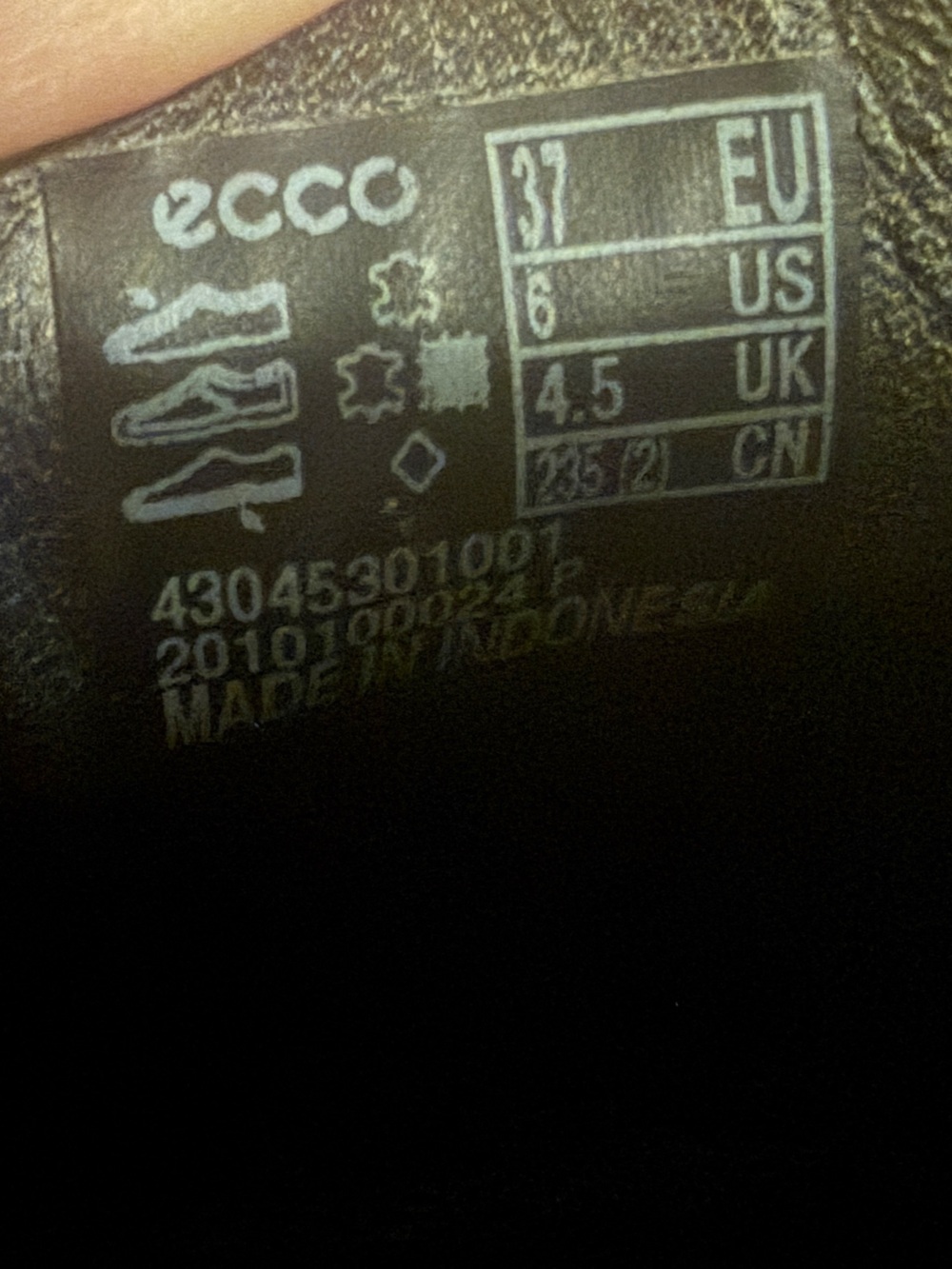 Ecco Black Soft Woven Leather Slip-On Sneakers with White Sole - Picture 8 of 9